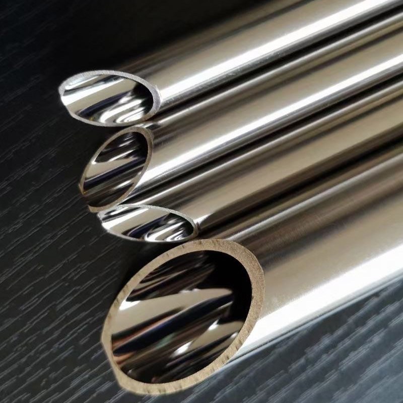 High pressure hydrogen gas pipeline